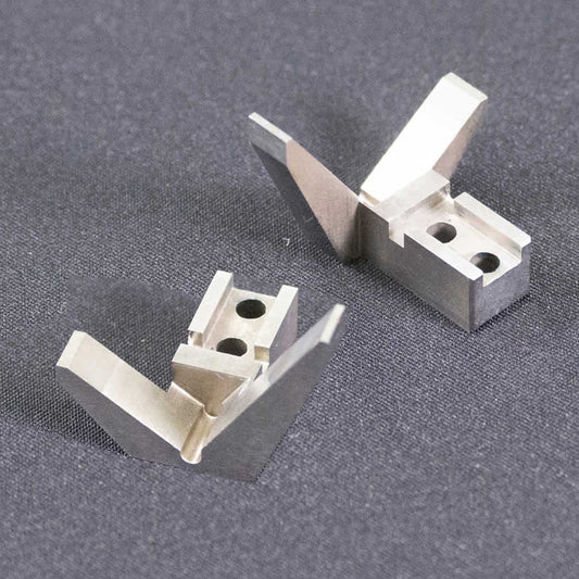 ツメ ロボットアーム 削り出し